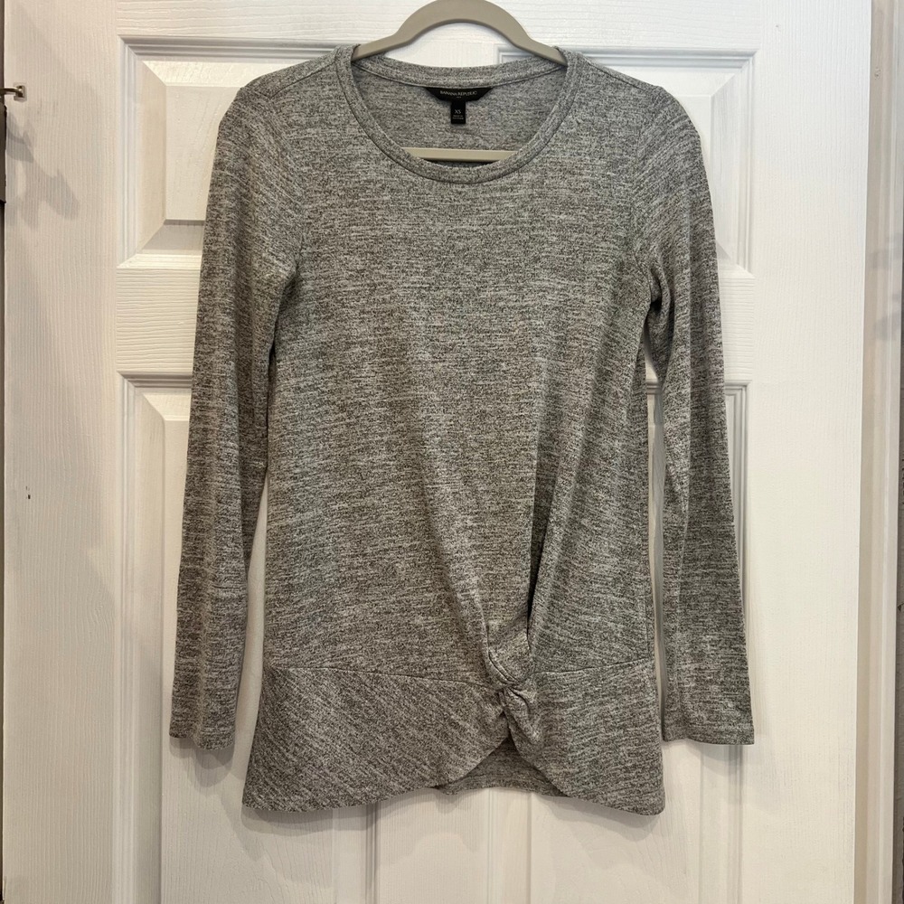 Banana Republic Top Polyester Rayon Knit Front Twist Grey Minimalist XS